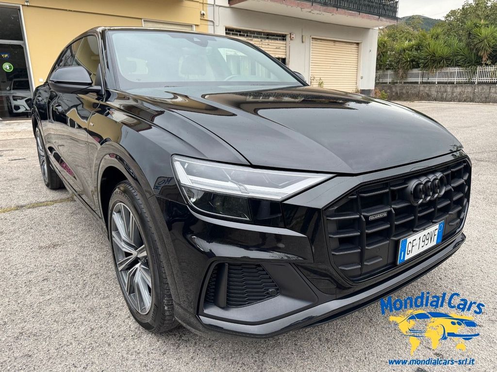 Audi Q8 2021