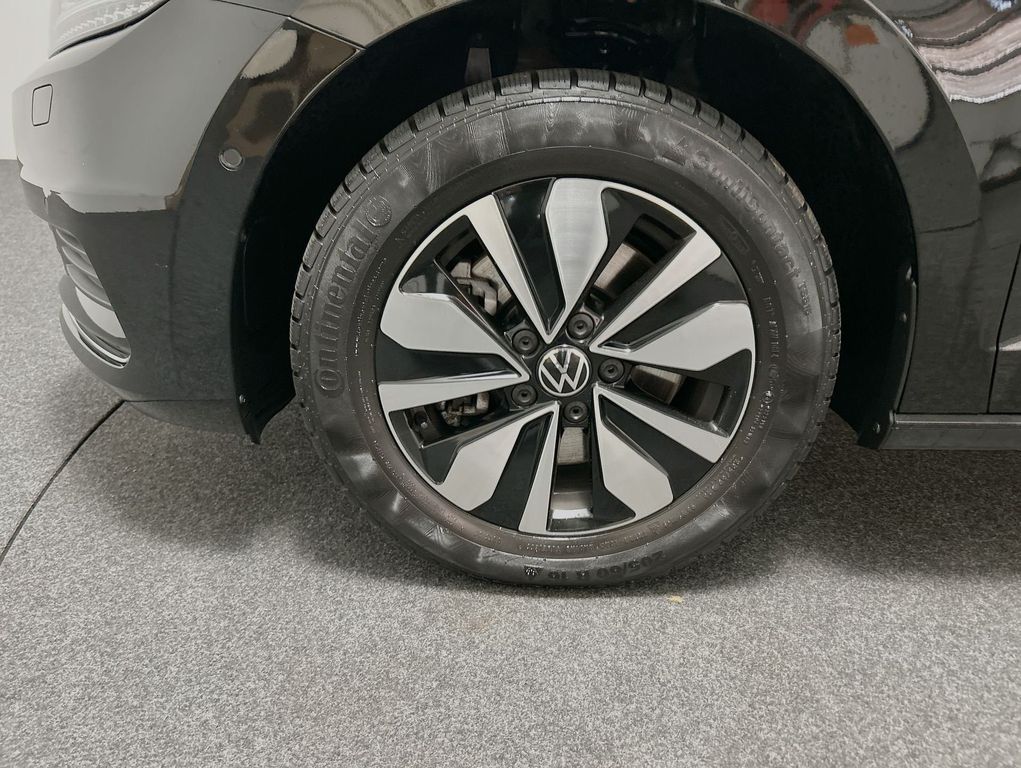 Volkswagen Touran 2025