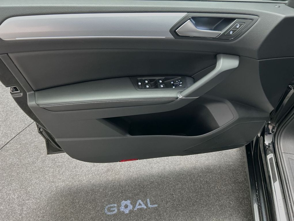 Volkswagen Touran 2025