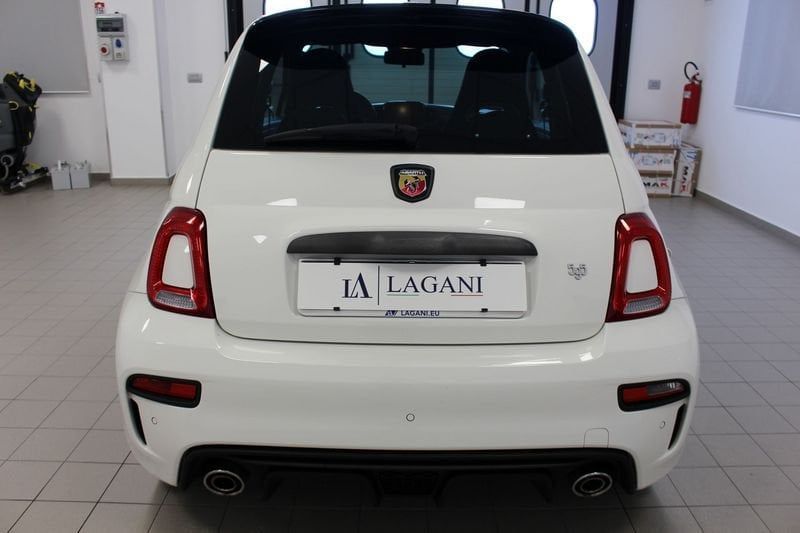 Abarth 595 2023