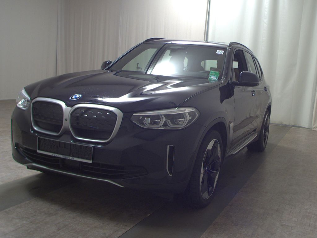 BMW iX3 2021