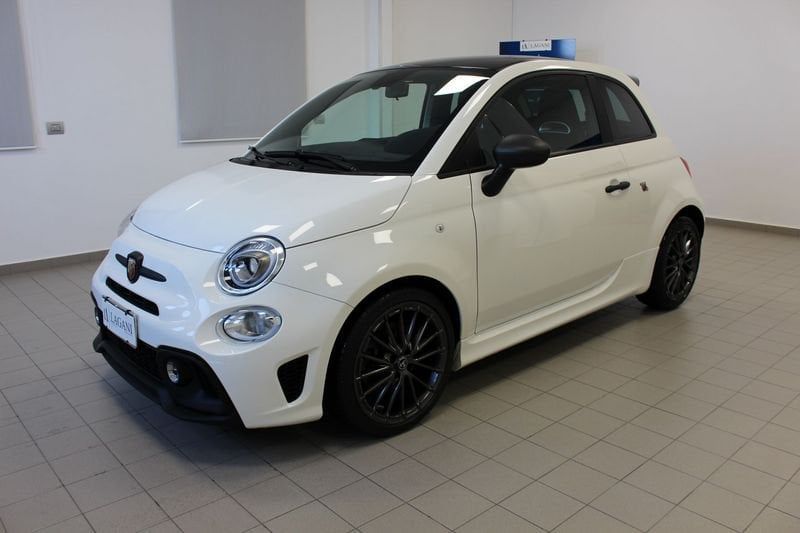 Abarth 595 2023
