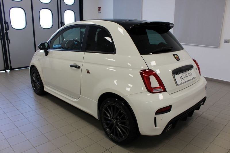 Abarth 595 2023