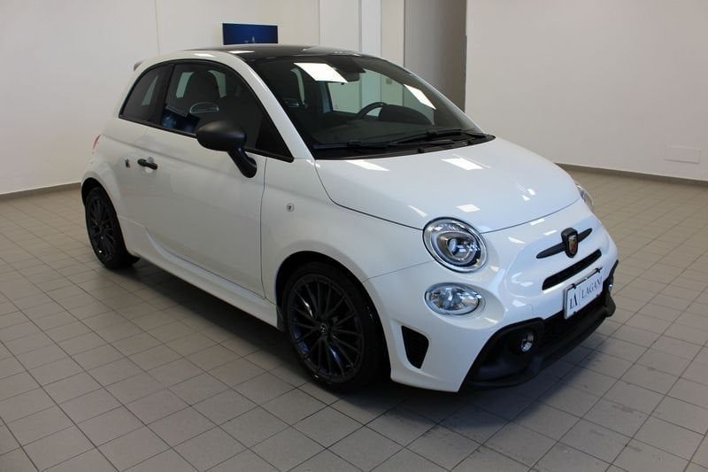 Abarth 595 2023