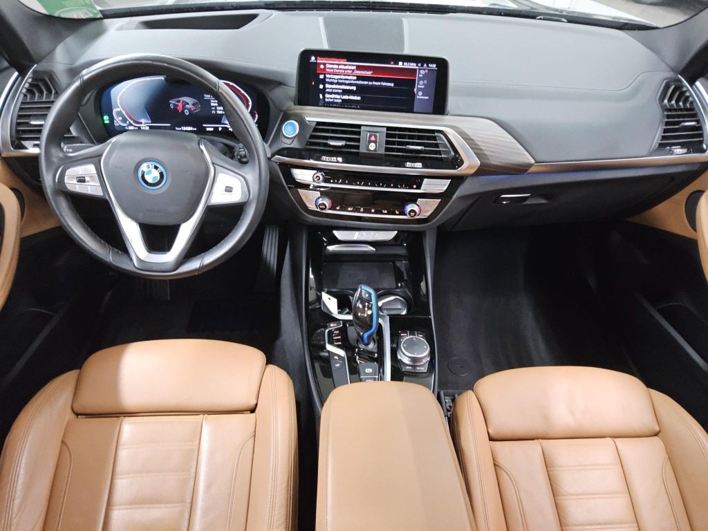 BMW iX3 2021