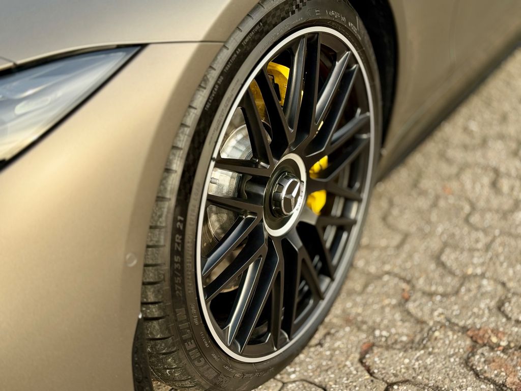 Mercedes-Benz SL 63 AMG 2023