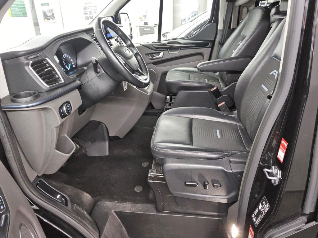 Ford Tourneo Custom 2022