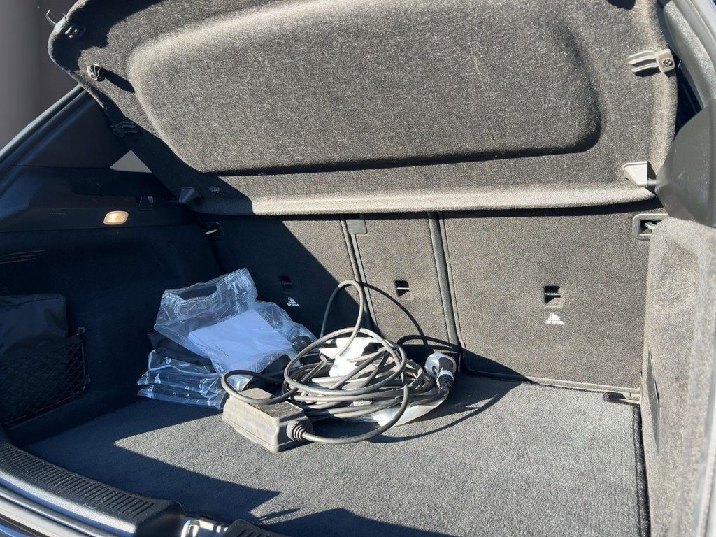 Mercedes-Benz B 250 2021