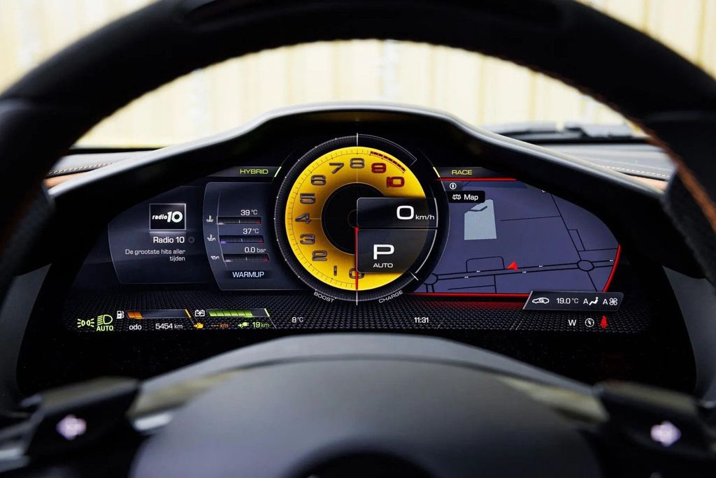 Ferrari 296 GTB 2023