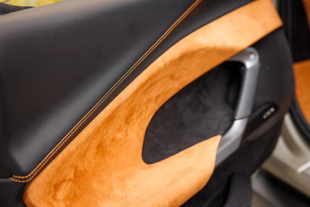 Ferrari 296 GTB 2023