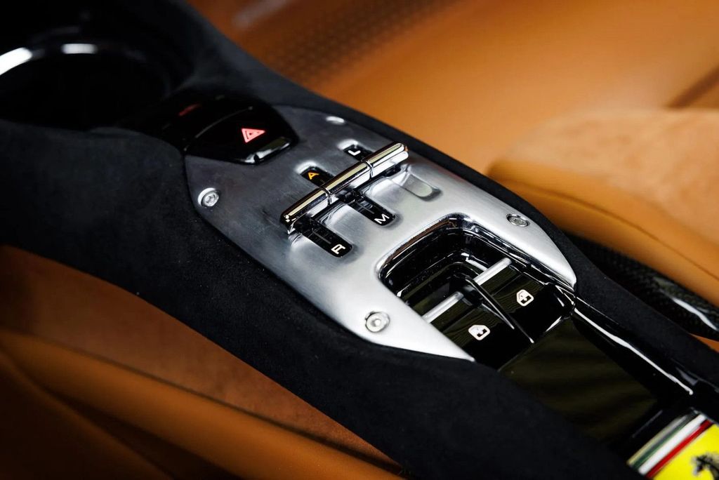 Ferrari 296 GTB 2023