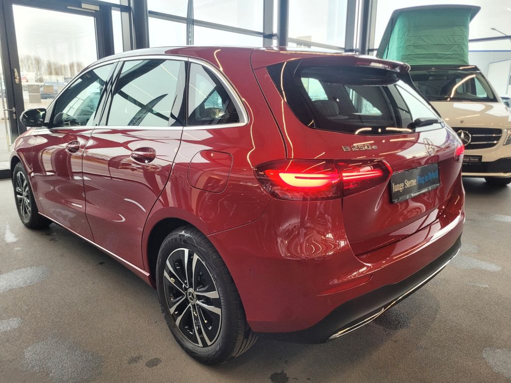 Mercedes-Benz B 250 2024