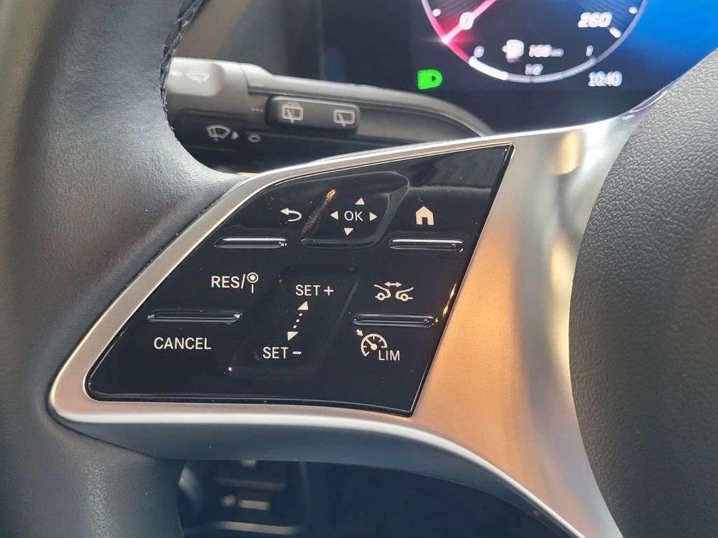 Mercedes-Benz B 250 2024