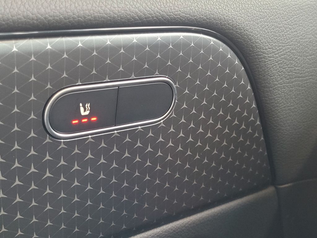 Mercedes-Benz B 250 2024