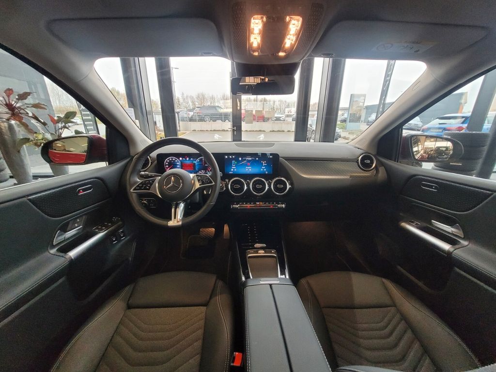 Mercedes-Benz B 250 2024