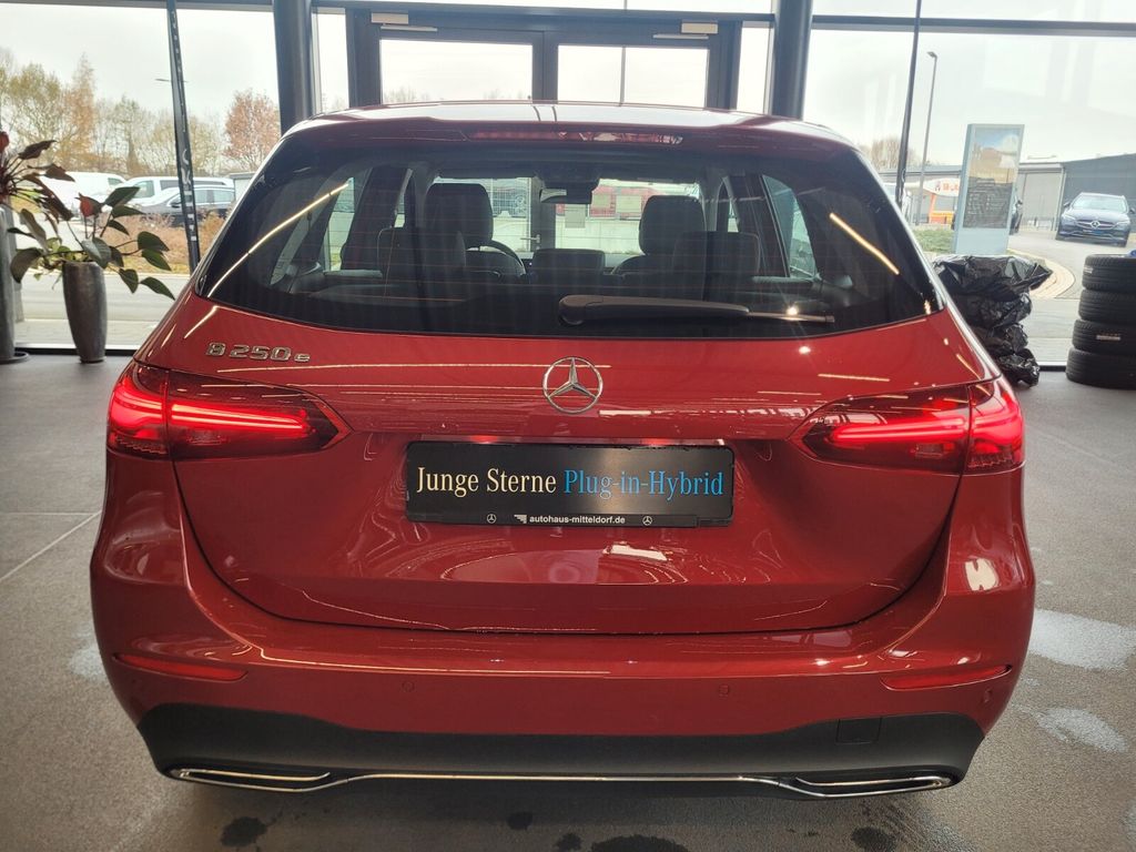 Mercedes-Benz B 250 2024