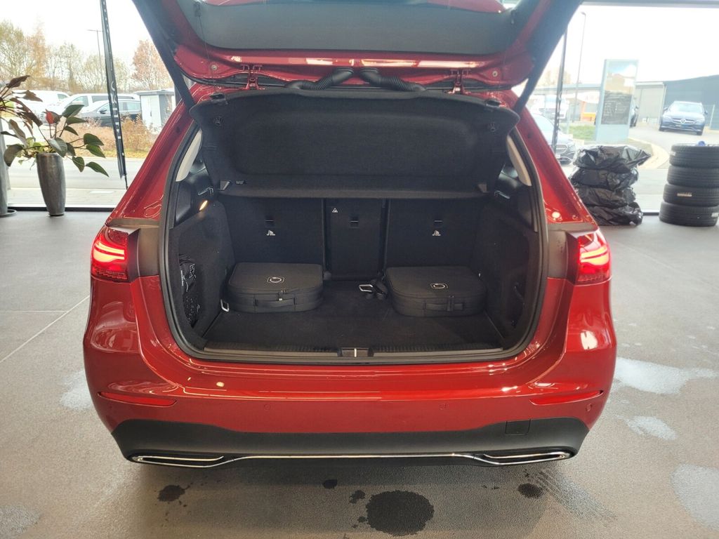 Mercedes-Benz B 250 2024