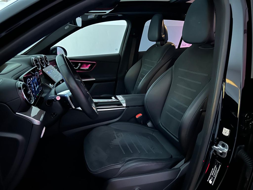 Mercedes-Benz GLC 300 2023