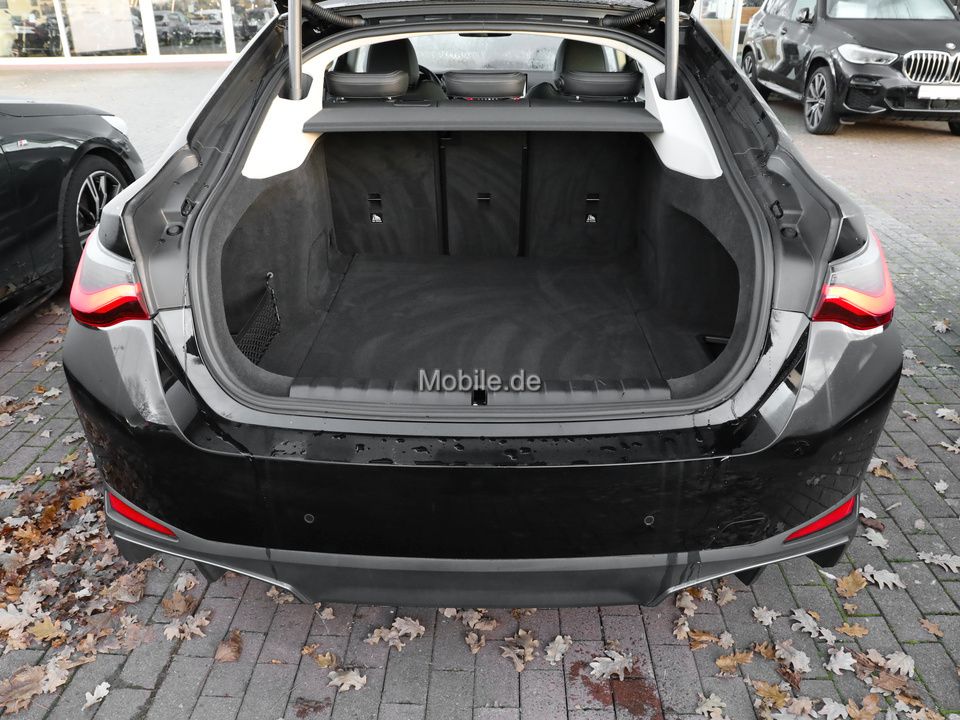 BMW i4 2023