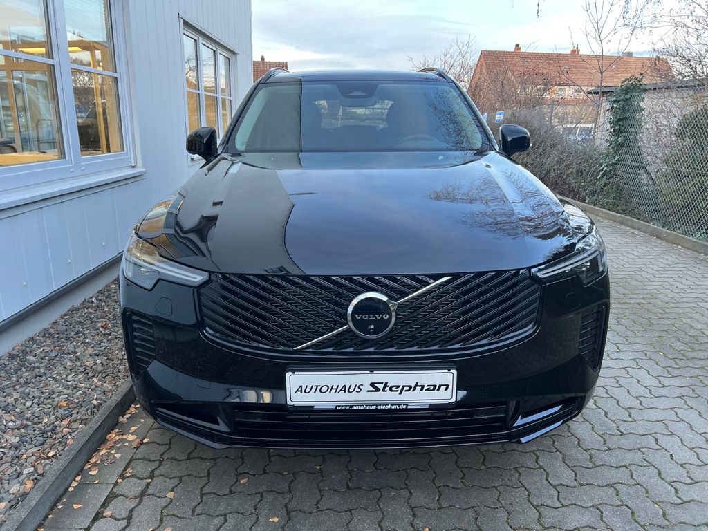 Volvo XC90 2025