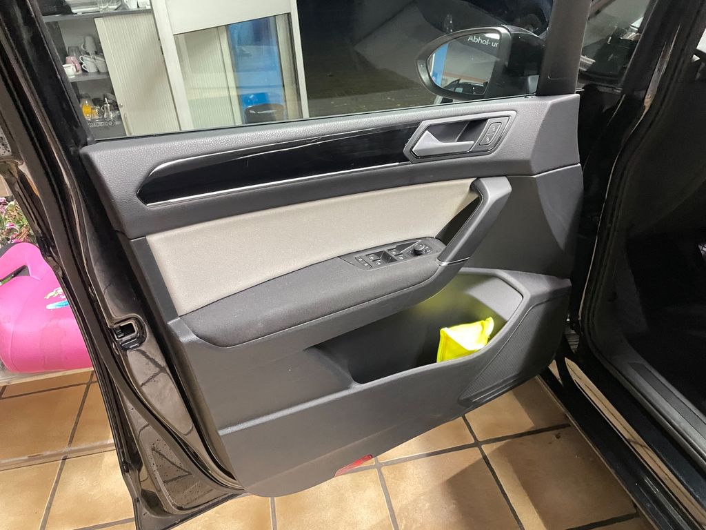 Volkswagen Touran 2023