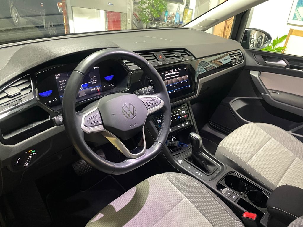 Volkswagen Touran 2023