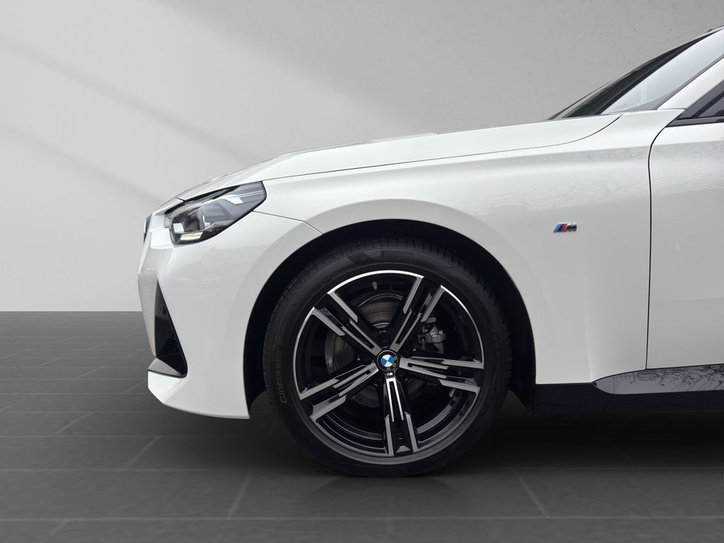 BMW 218 2024