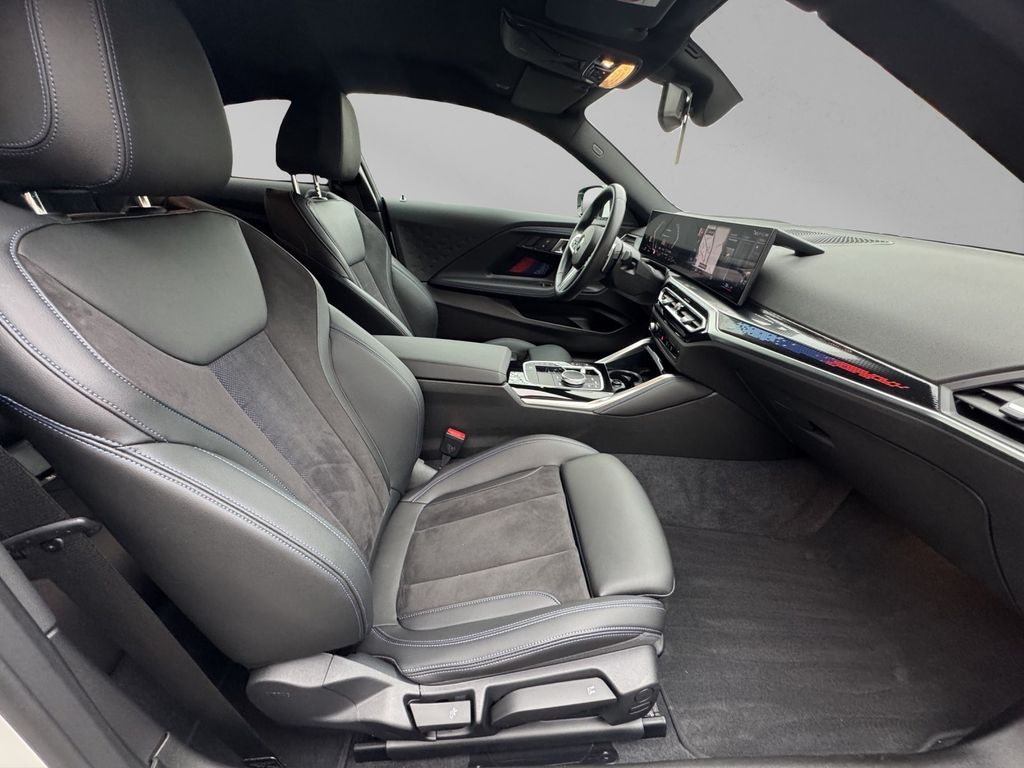 BMW 218 2024