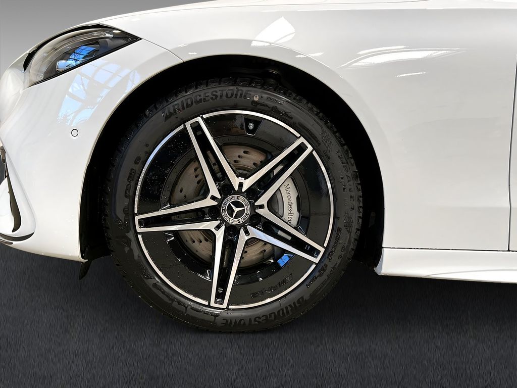 Mercedes-Benz C 200 2025