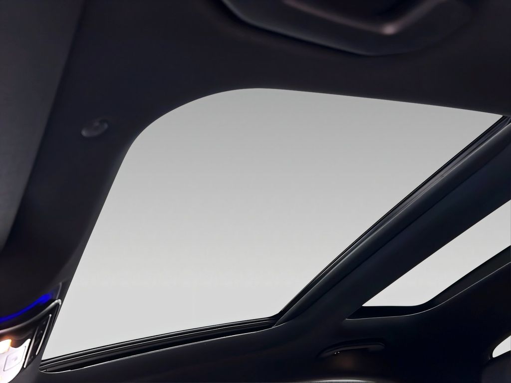 Mercedes-Benz C 200 2025