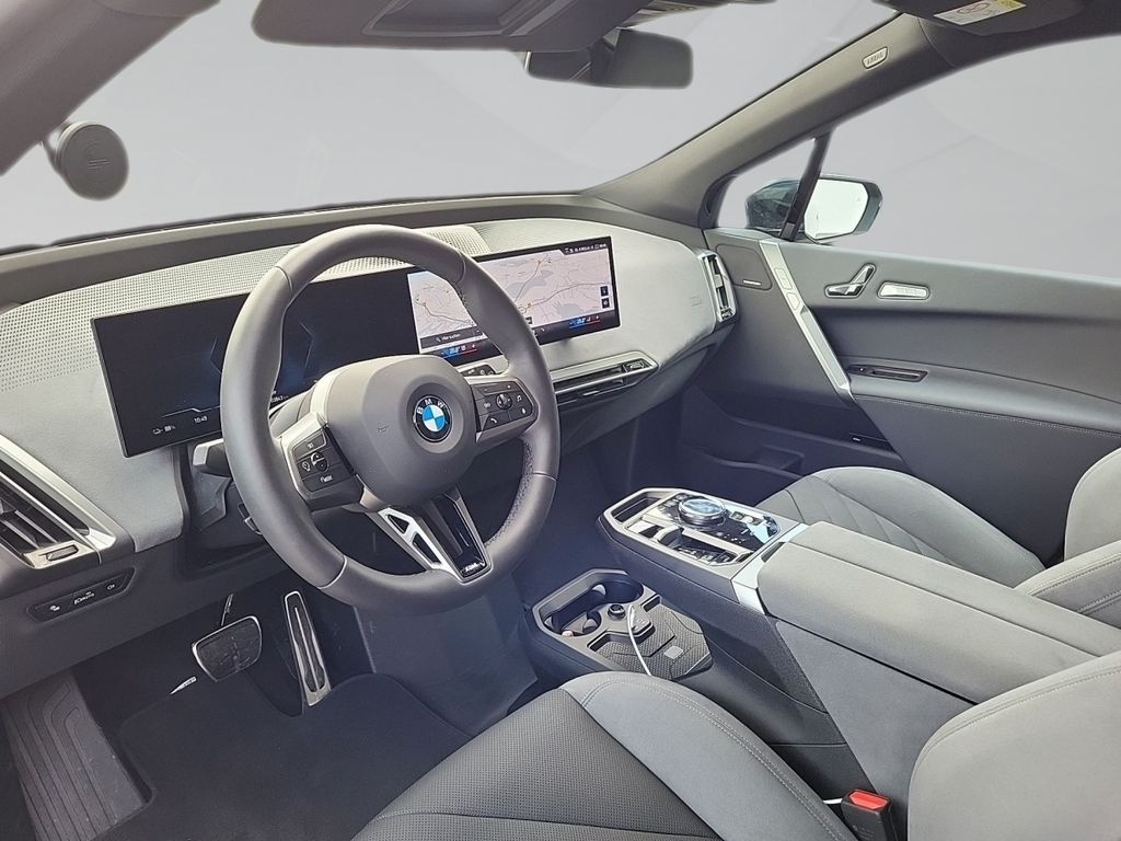 BMW iX 2025