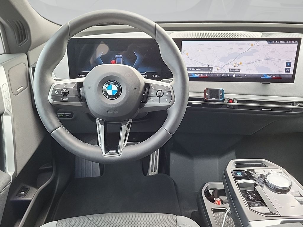 BMW iX 2025