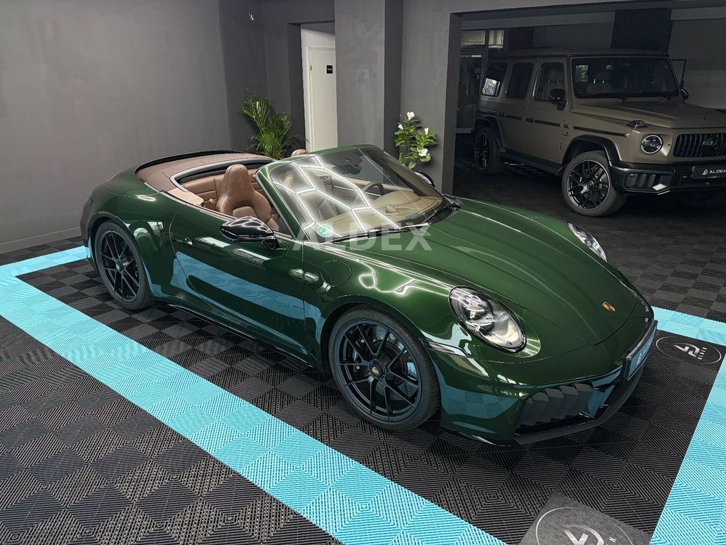 Porsche 992 2025