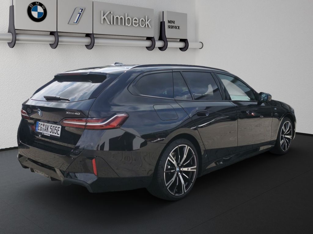 BMW i5 2025
