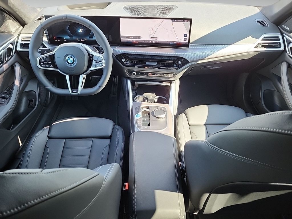 BMW i4 2025