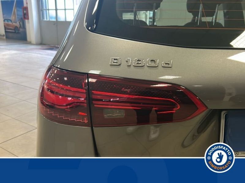 Mercedes-Benz B 180 2024