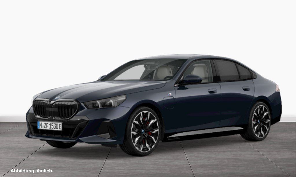 BMW 550 2025