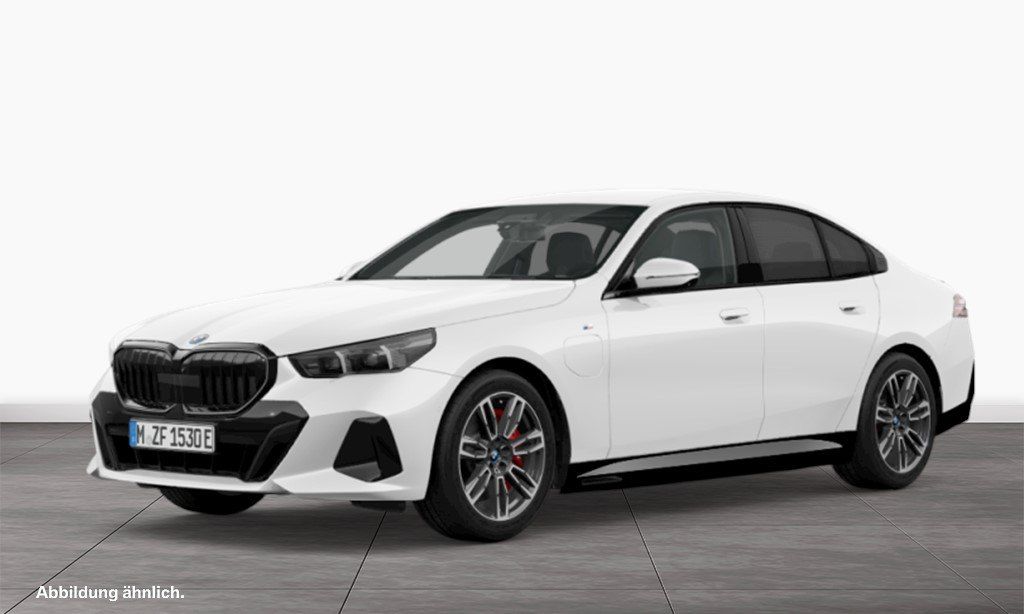 BMW 550 2024