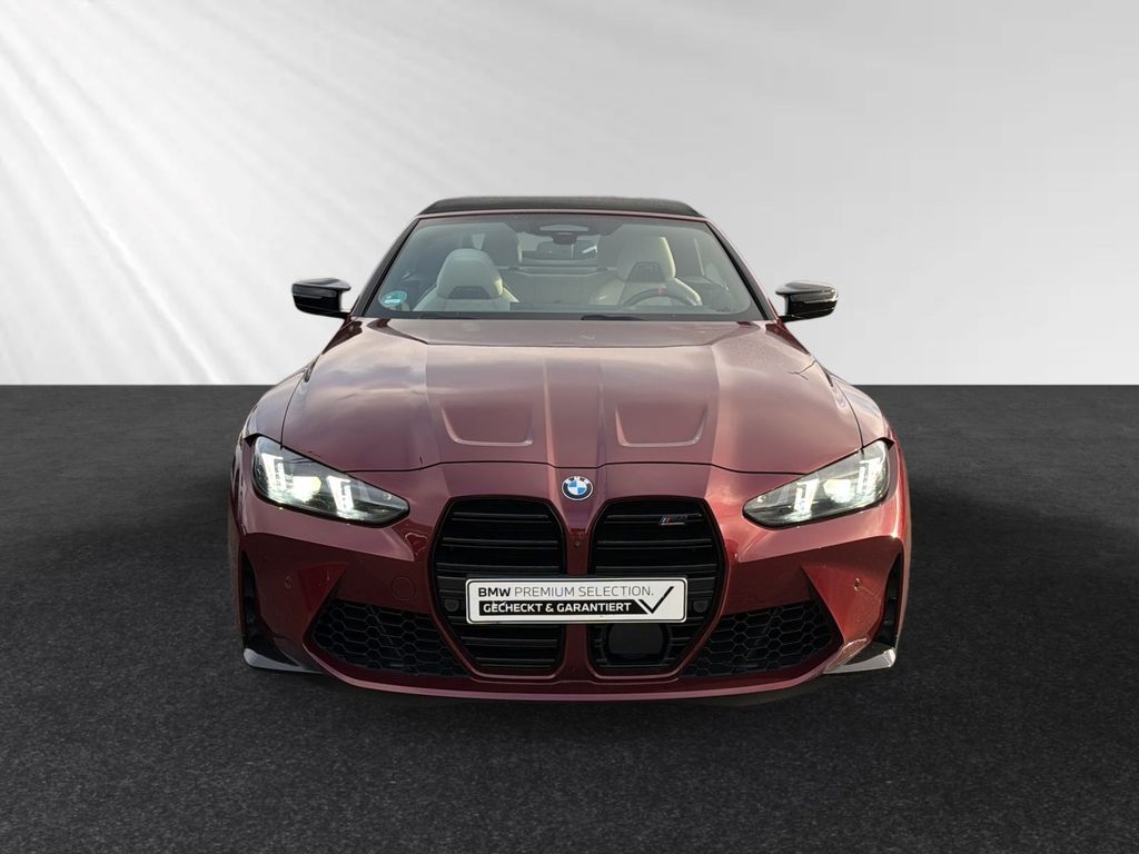 BMW M4 2025
