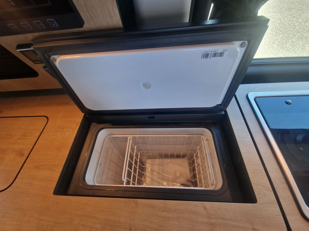 Mercedes-Benz V 250 2025