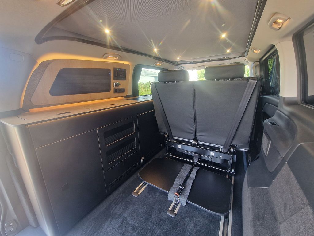 Mercedes-Benz V 250 2025