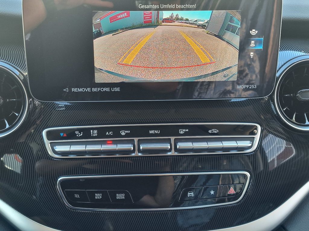 Mercedes-Benz V 250 2025