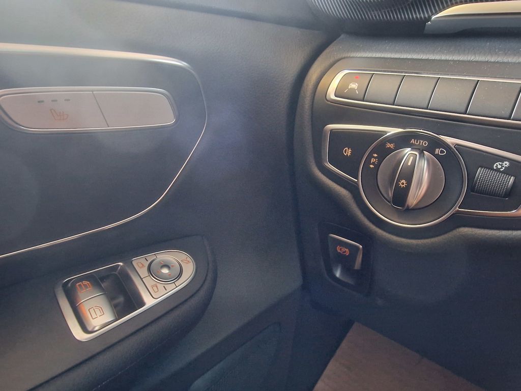 Mercedes-Benz V 250 2025