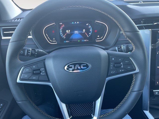 JAC 8 Pro