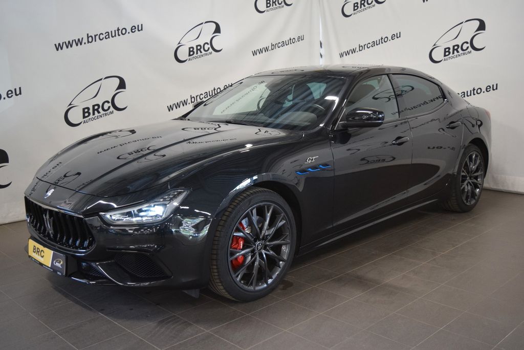 Maserati Ghibli 2023
