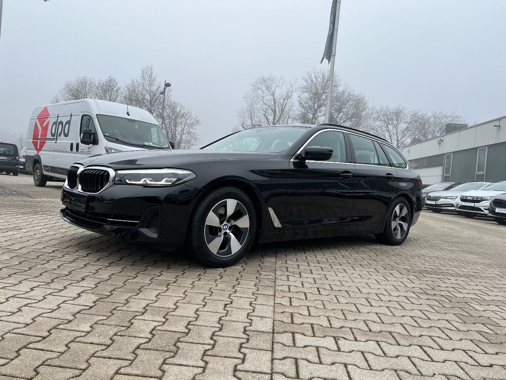 BMW 520 2021