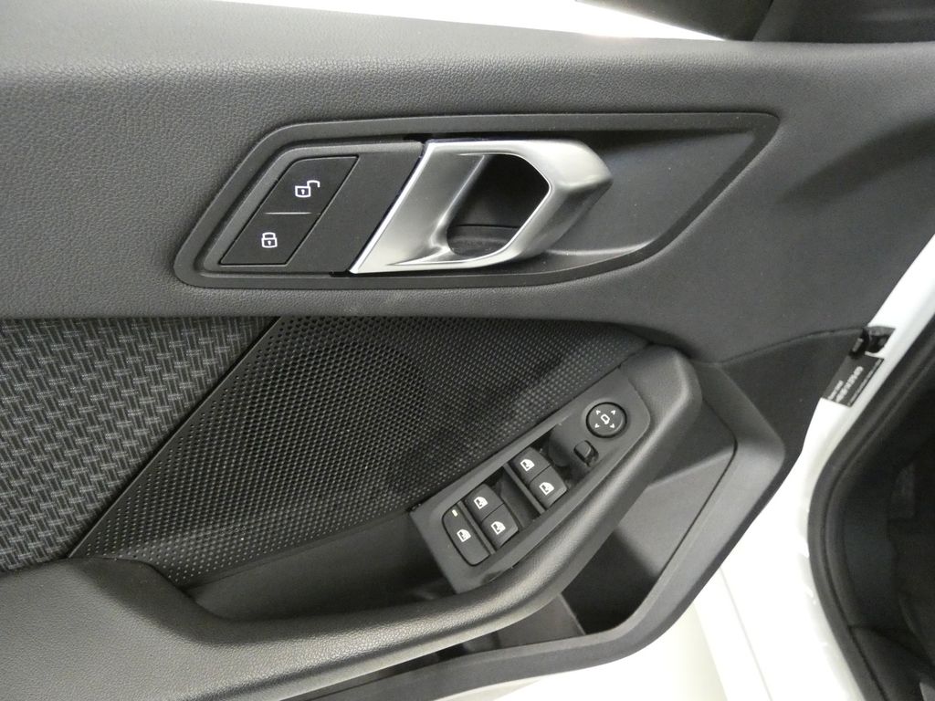 BMW 116 2021