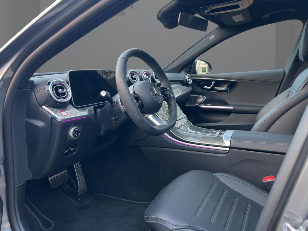 Mercedes-Benz C 300 2025