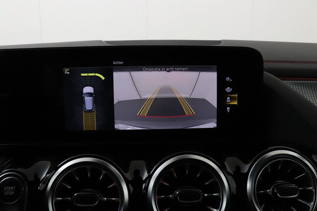 Mercedes-Benz EQA 2021