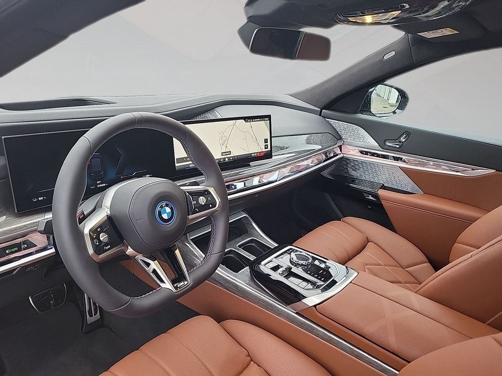 BMW i7 2024